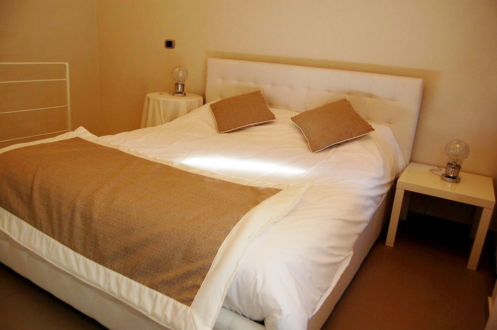 Residenza Il Nespolo - Estella Hotel Collection Turin Bagian luar foto